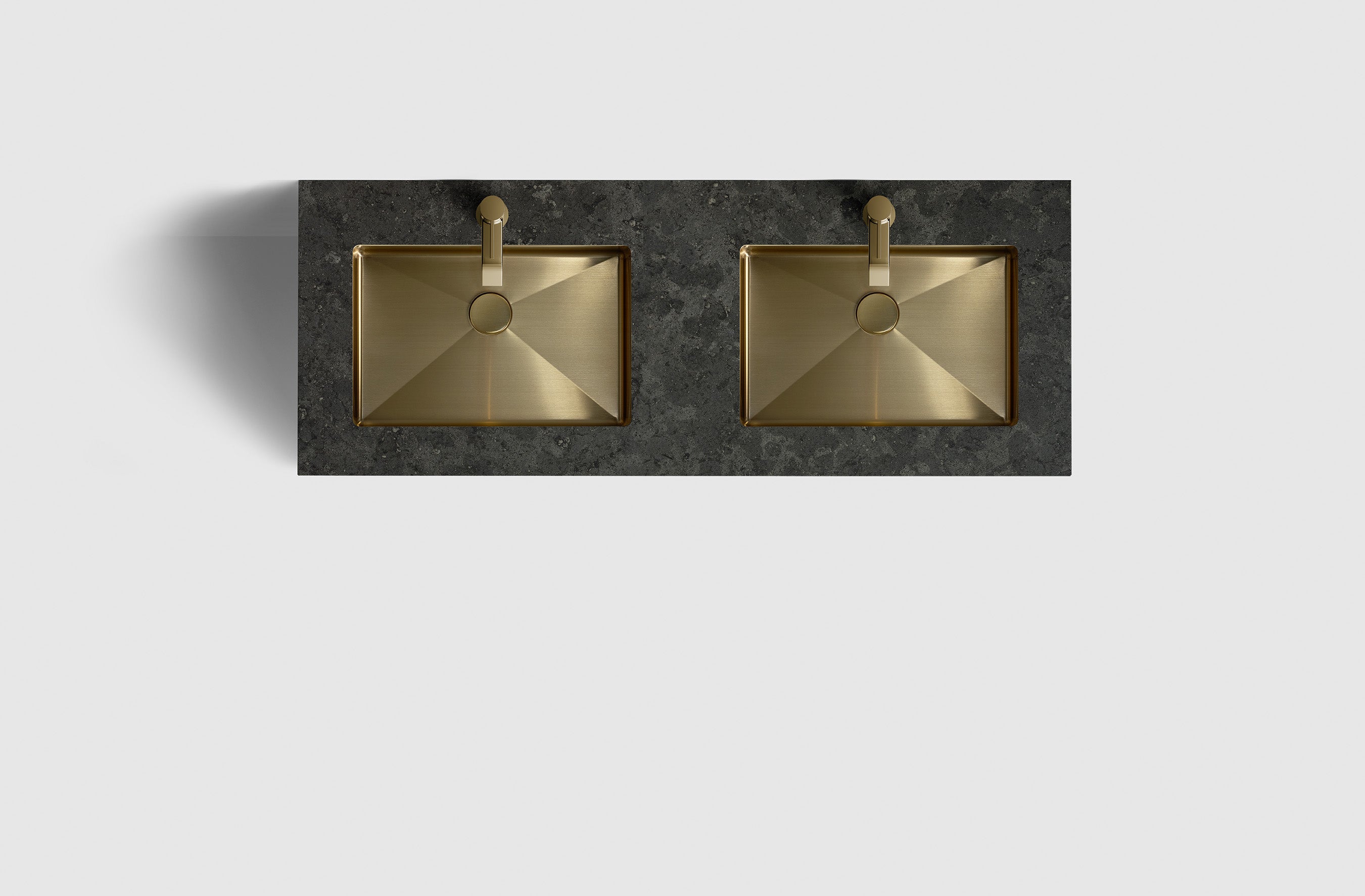 H2/120 - Dark Wood - AGH/Brass UM