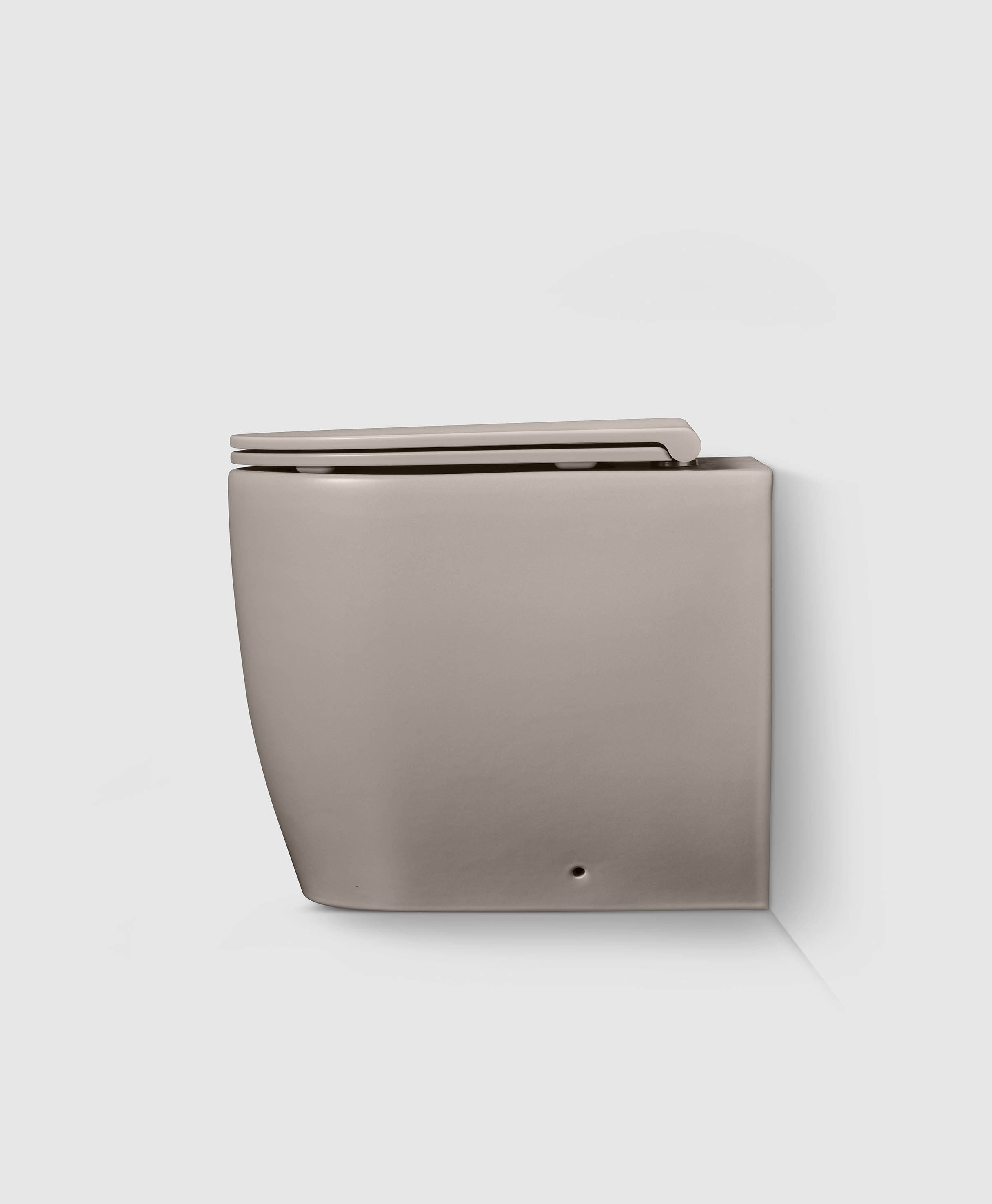 WC/3 floor standing 54 matt sand with seat