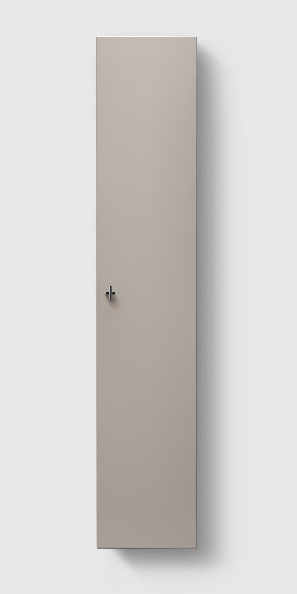 H3/TC32 - Warm Grey R - A2.02 Chrome